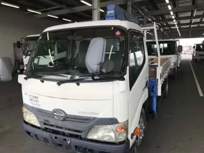 Hino DUTRO