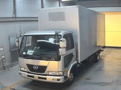 Nissan CONDOR