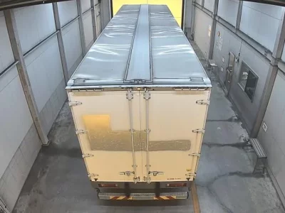 Hino TRUCK