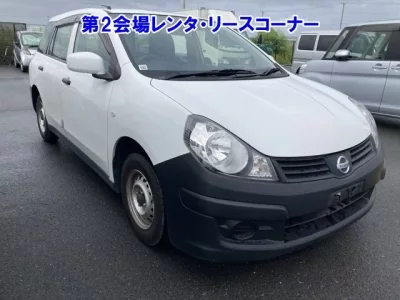 Nissan AD
