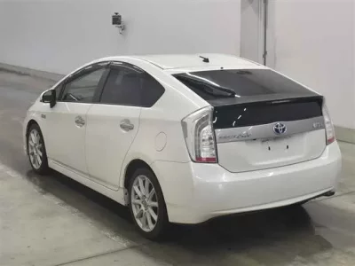 Toyota PRIUS PHV