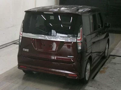 Mitsubishi DELICA D2