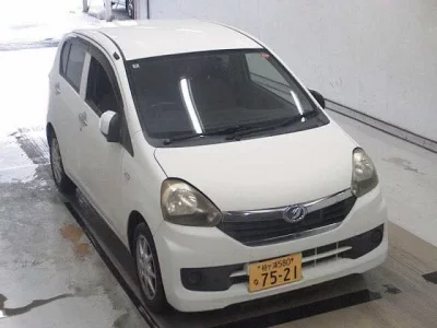 Daihatsu MIRA