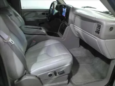GM CHEVROLET SUBURBAN