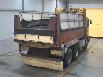 Hino TRUCK