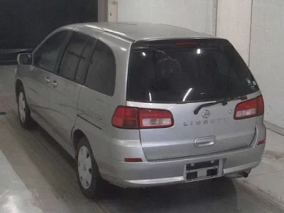 Nissan LIBERTY