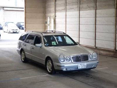 Mercedes-Benz E CLASS WAGON