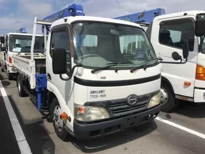 Hino DUTRO