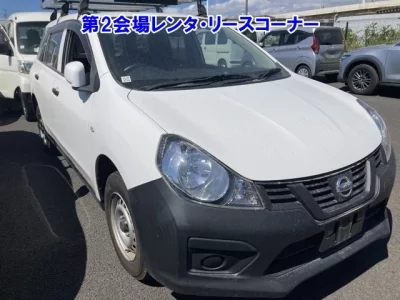 Nissan AD