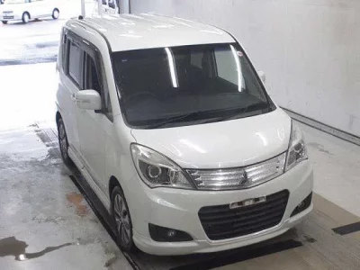 Mitsubishi DELICA D2