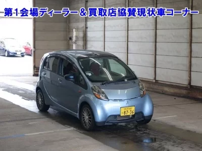 Mitsubishi I
