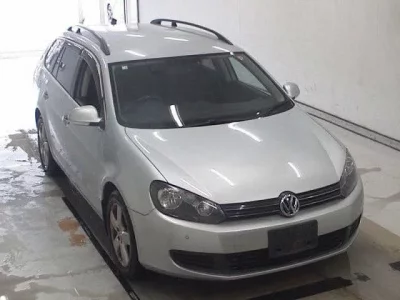 Volkswagen GOLF VARIANT