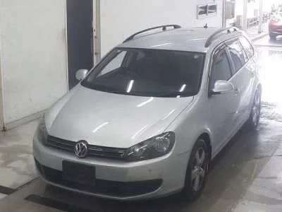Volkswagen GOLF VARIANT