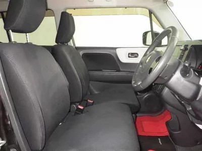 Suzuki MRWAGON