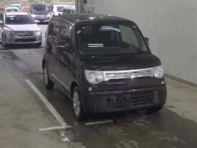 Suzuki MRWAGON