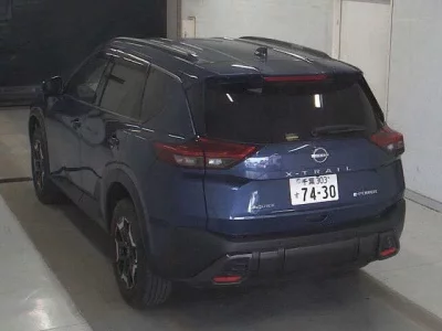 Nissan X-TRAIL