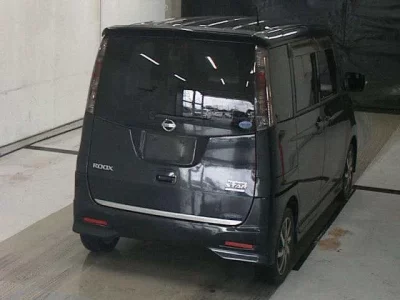 Nissan ROOX
