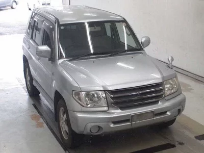 Mitsubishi PAJERO IO