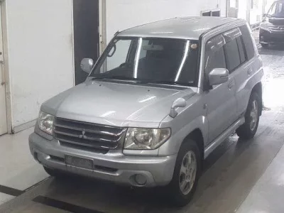 Mitsubishi PAJERO IO