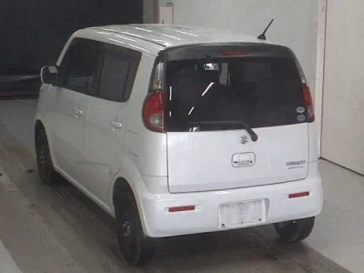 Suzuki MRWAGON