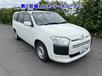 Toyota SUCCEED