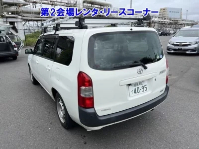 Toyota SUCCEED