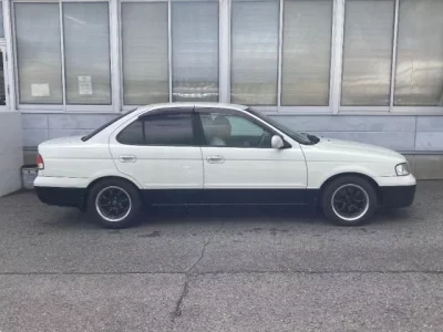 Nissan SUNNY