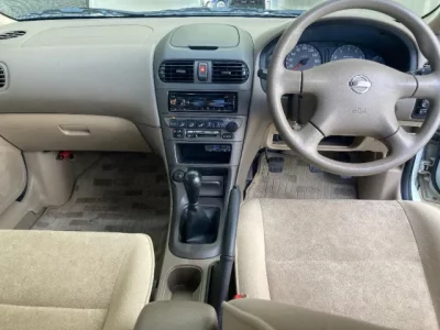 Nissan SUNNY