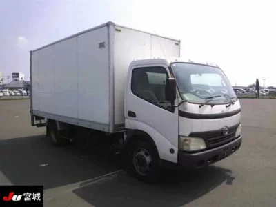 Toyota DYNA