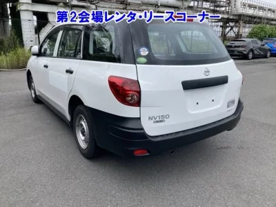 Nissan AD