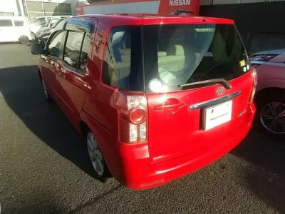 Toyota RAUM