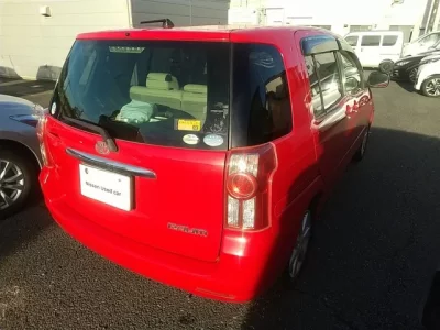 Toyota RAUM