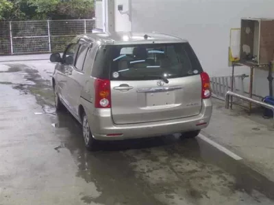 Toyota RAUM