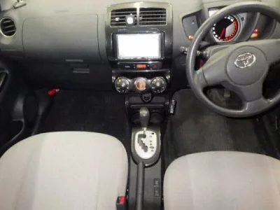 Toyota IST