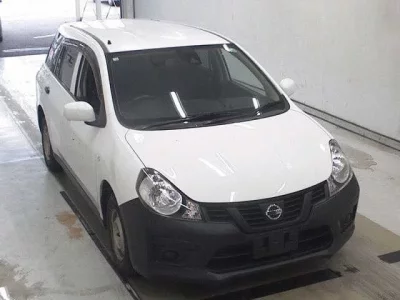 Nissan AD