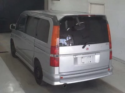 Honda STEP WAGON