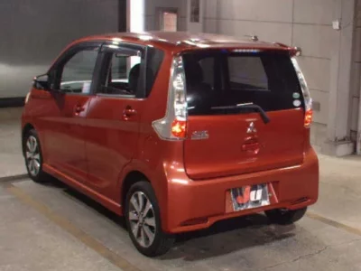 Mitsubishi EK CUSTOM
