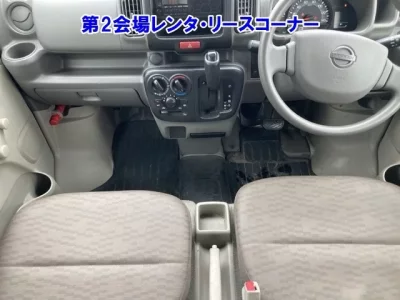Nissan CLIPPER VAN