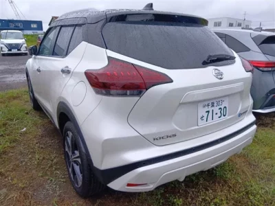 Nissan KIX