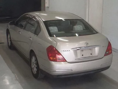 Nissan TEANA