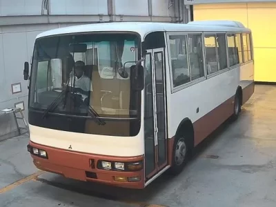Mitsubishi BUS
