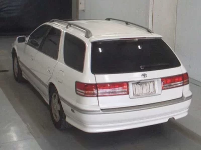 Toyota MARK2 QUALIS