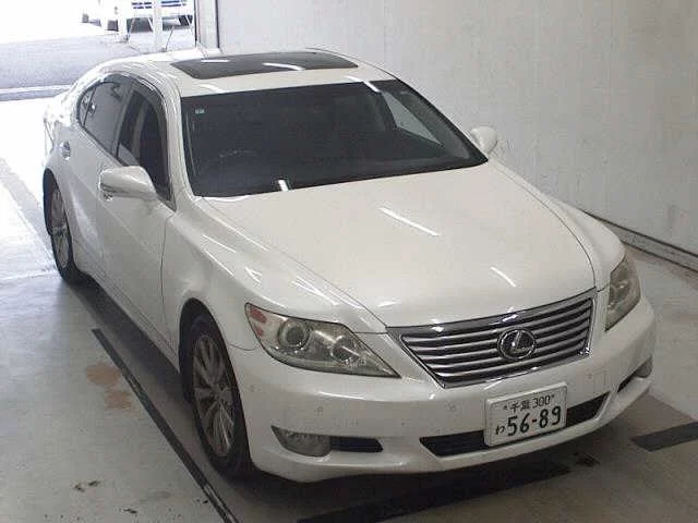Lexus LS