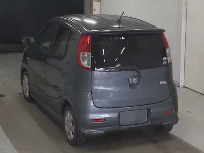 Suzuki MRWAGON