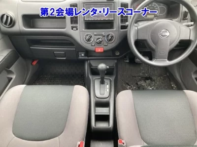 Nissan AD