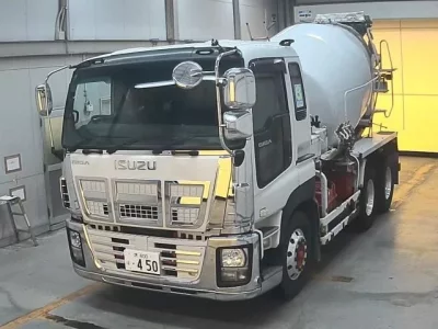 Isuzu TRUCK