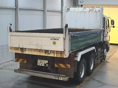Isuzu TRUCK