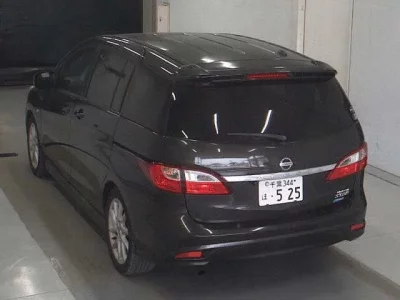 Nissan LAFESTA