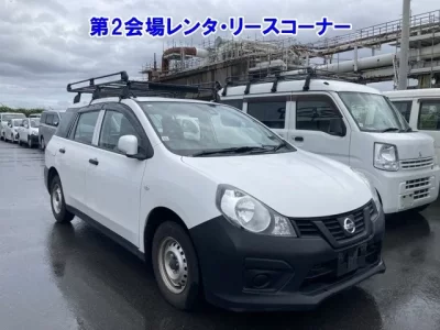 Nissan AD