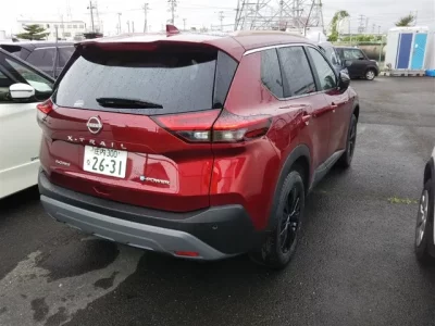 Nissan X-TRAIL